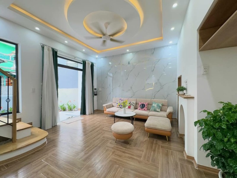 # Nhà Kiệt gần Lê Duẩn, 75m2, 2 tầng 3PN, sân rộng, ở ngay, 3.78 tỷ - Ảnh 1