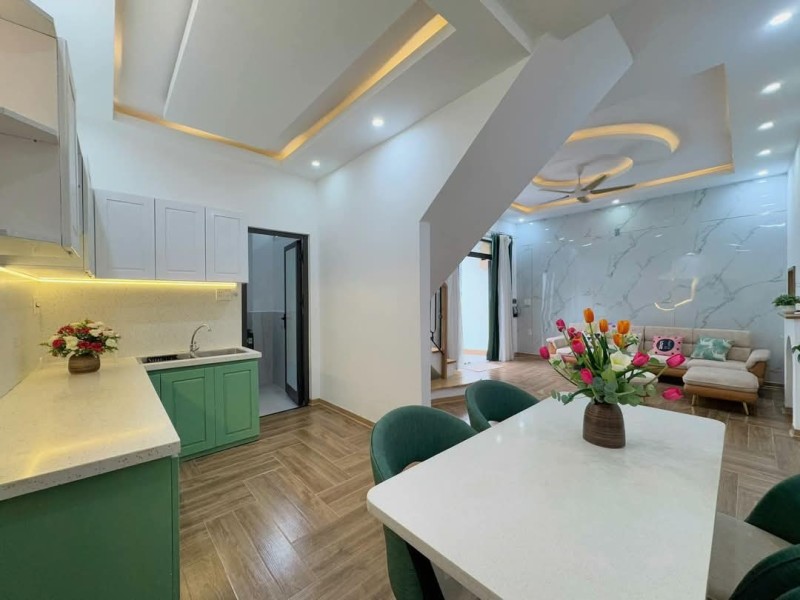 # Nhà Kiệt gần Lê Duẩn, 75m2, 2 tầng 3PN, sân rộng, ở ngay, 3.78 tỷ - Ảnh 4