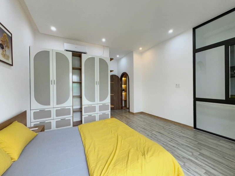 # Nhà Kiệt gần Lê Duẩn, 75m2, 2 tầng 3PN, sân rộng, ở ngay, 3.78 tỷ - Ảnh 3