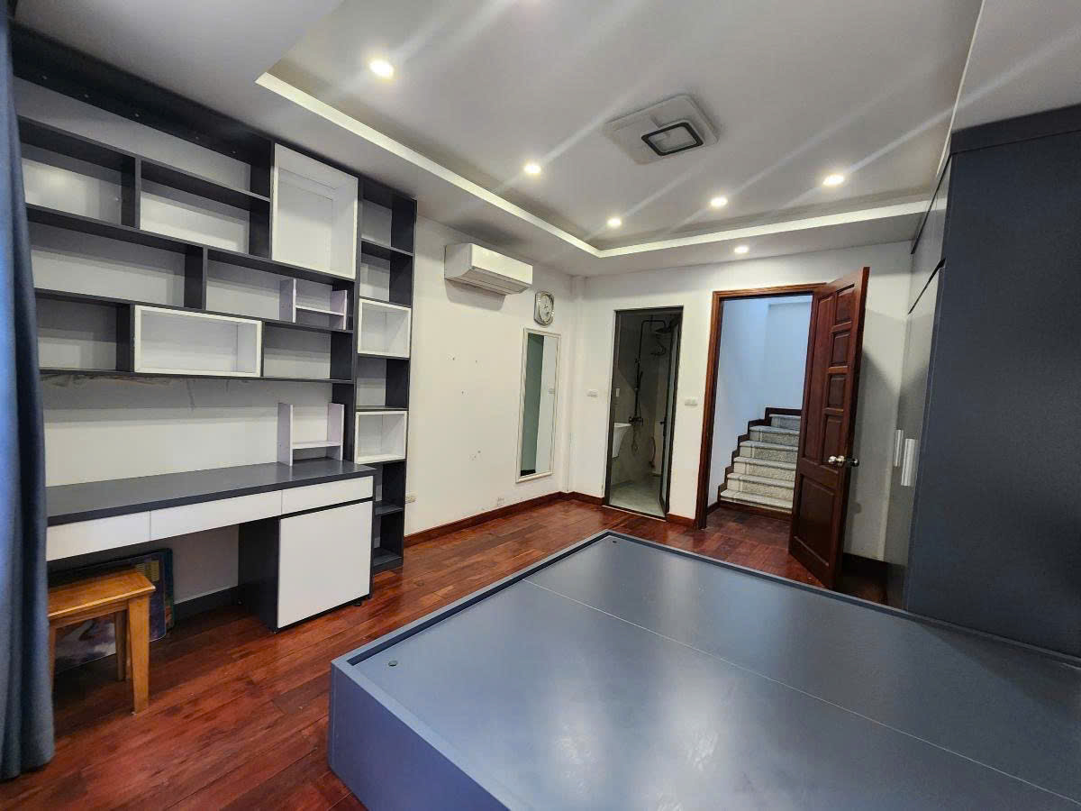 Bán nhà Quan Nhân mặt ngõ kinh doanh - Sát phân lô Quân Đội - 40m ra phố - Ảnh 2