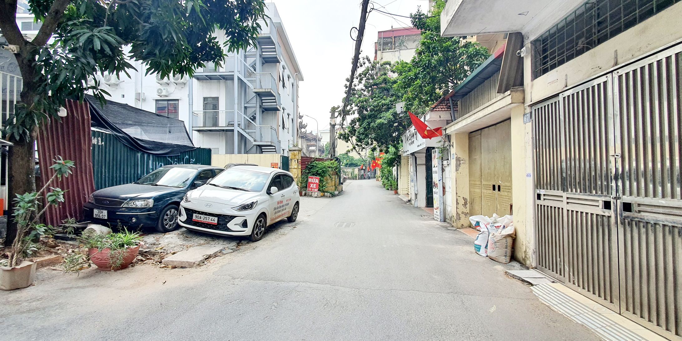 SIÊU HIẾM! CƠ HỘI VÀNG TRUNG TÂM ĐỐNG ĐA – Ô TÔ TRÁNH NHAU, KINH DOANH MỌI LÚC, MẶT PHỐ LÊN NGÔI - Ảnh 1