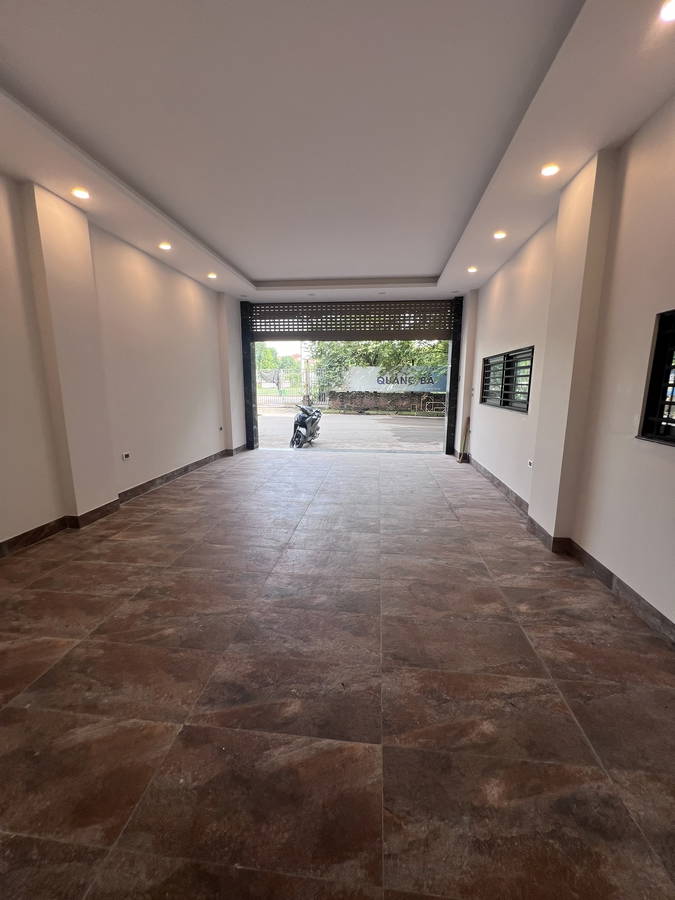 SIÊU PHẨM TÂY HỒ- 78M2-5T THANG MÁY-GIÁ 19.5 tỷ– SÁT PHỐ ĐI BỘ TRỊNH CÔNG SƠN – GIÁ CỰC HẤP DẪN - Ảnh 2