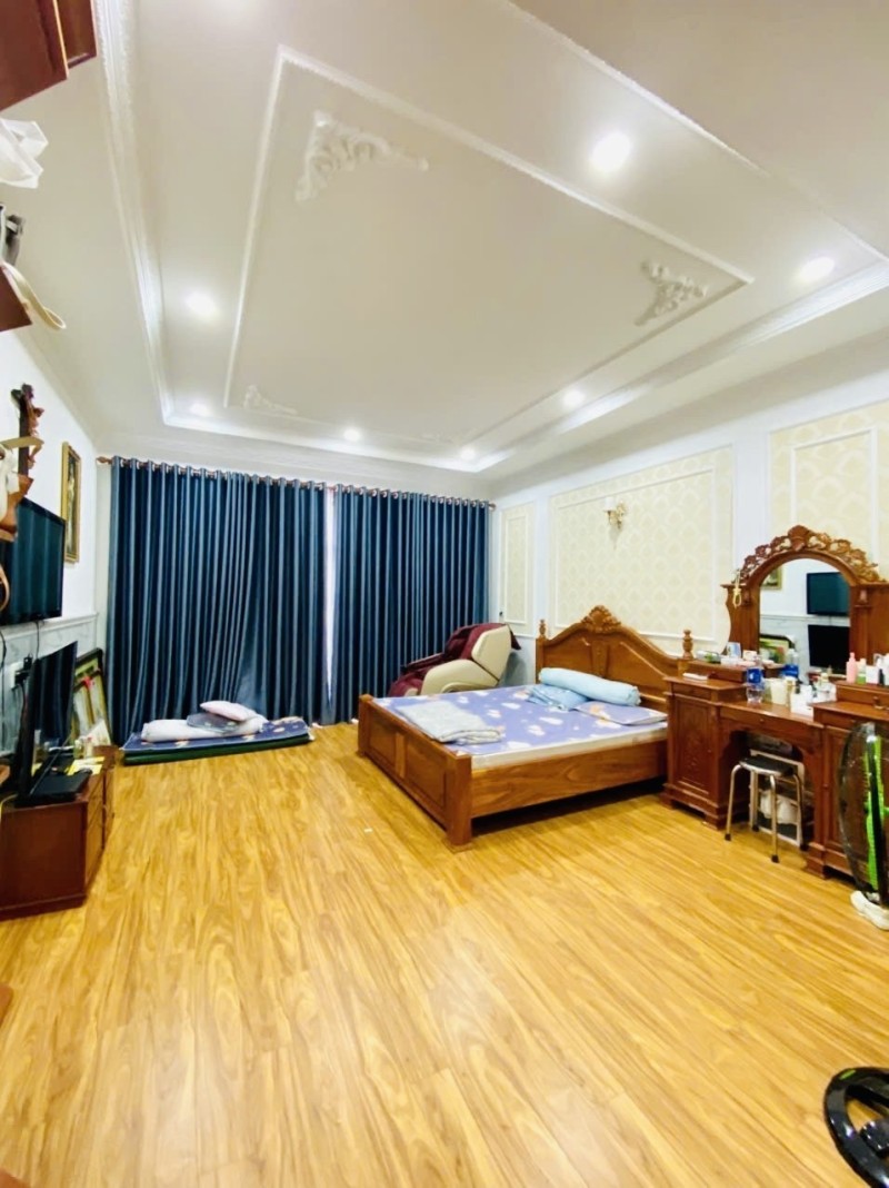NGAY DƯƠNG QUẢNG HÀM HXH 4.3M X 15M - 4 TẦNG 4 PHÒNG - Ảnh 2