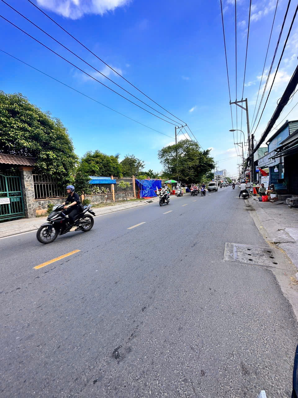 🌈Bán nhà Thạnh Lộc 19 Sát Ngã Tư Ga Cách Mt 40m DTSD 200m2 đường trước nhà 7m giá hơn 5 tỷ - Ảnh chính