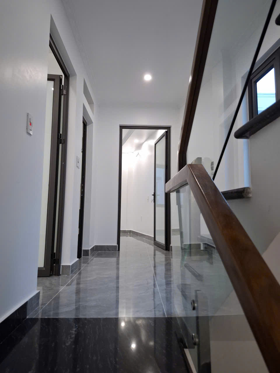 CĂN GÓC - 3 TẦNG - ĐỘC LẬP - Ô TÔ ĐỖ CỬA - TẠI ĐỒNG HOÀ - PHÁP LÝ ĐẦY ĐỦ - Ảnh 4