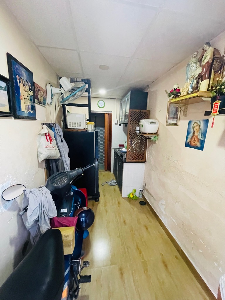 Bán nhà HXT Lê Ngã, gần Âu Cơ, Tân Phú, 3 tầng, chỉ hơn 1 tỷ - Ảnh chính