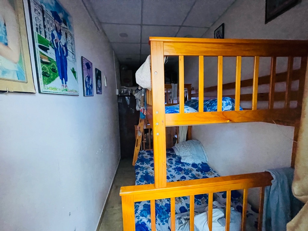 Bán nhà HXT Lê Ngã, gần Âu Cơ, Tân Phú, 3 tầng, chỉ hơn 1 tỷ - Ảnh 2
