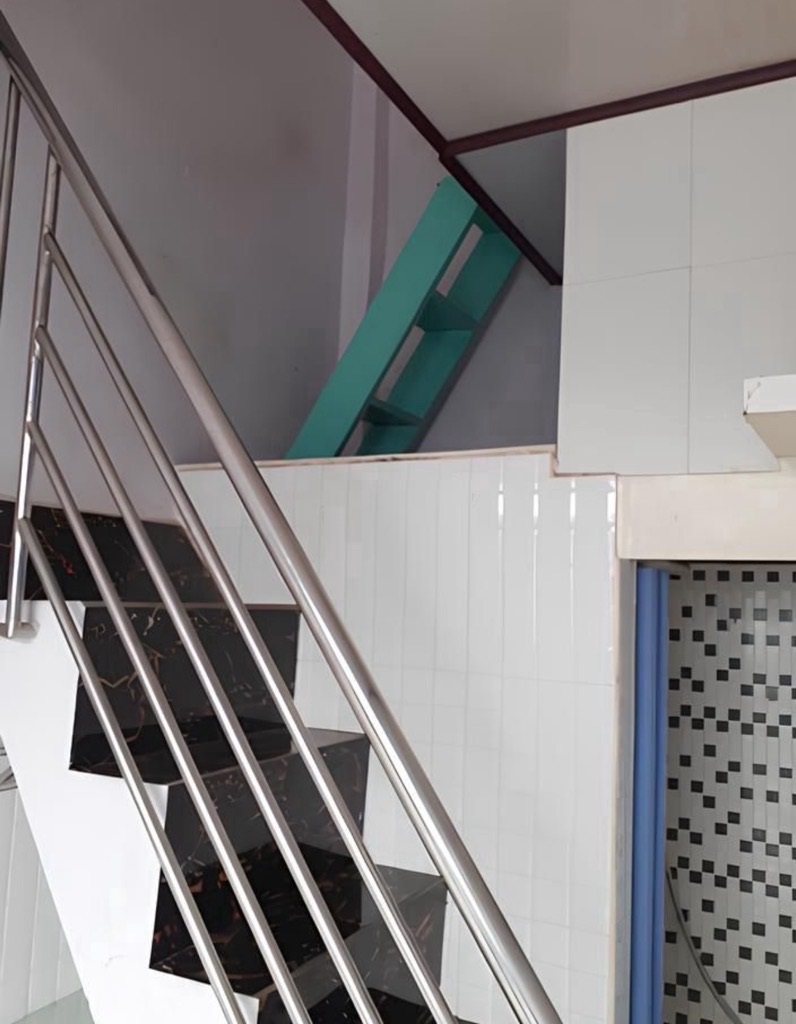 Bán nhà Huỳnh Văn Chính, ngay Kênh Tân Hóa, Phú Trung, Tân Phú, 2 tầng, chỉ hơn 1 tỷ - Ảnh 1