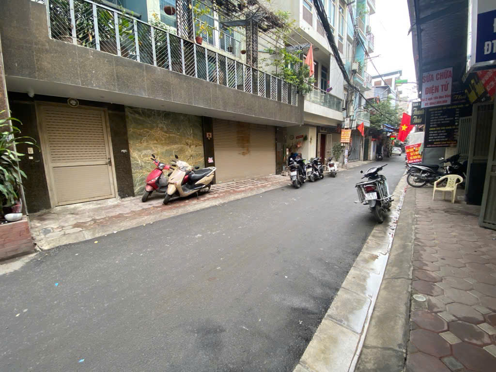 NHÀ HOÀNG QUỐC VIỆT, CẦU GIẤY, KINH DOANH, Ô TÔ TRÁNH, VỈA HÈ, CHỈ 28.8 TỶ - Ảnh chính