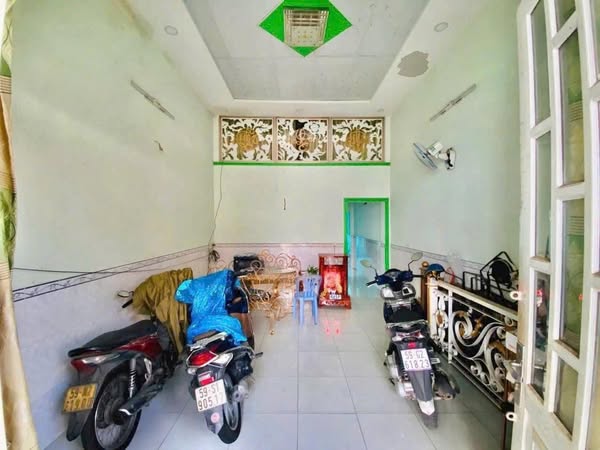 Bán đất tặng nhà 3PN đường ô tô tới nhà; đã test QH; gần ngã tư ga Q12 - Ảnh chính