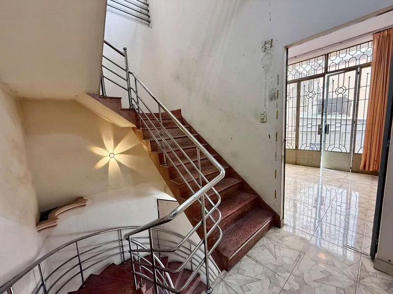 Bán nhà HXH quay đầu Xô Viết Nghệ Tĩnh, P24, Bình Thạnh, 90m2, 3 tầng, ngang 6,4m - Ảnh 1