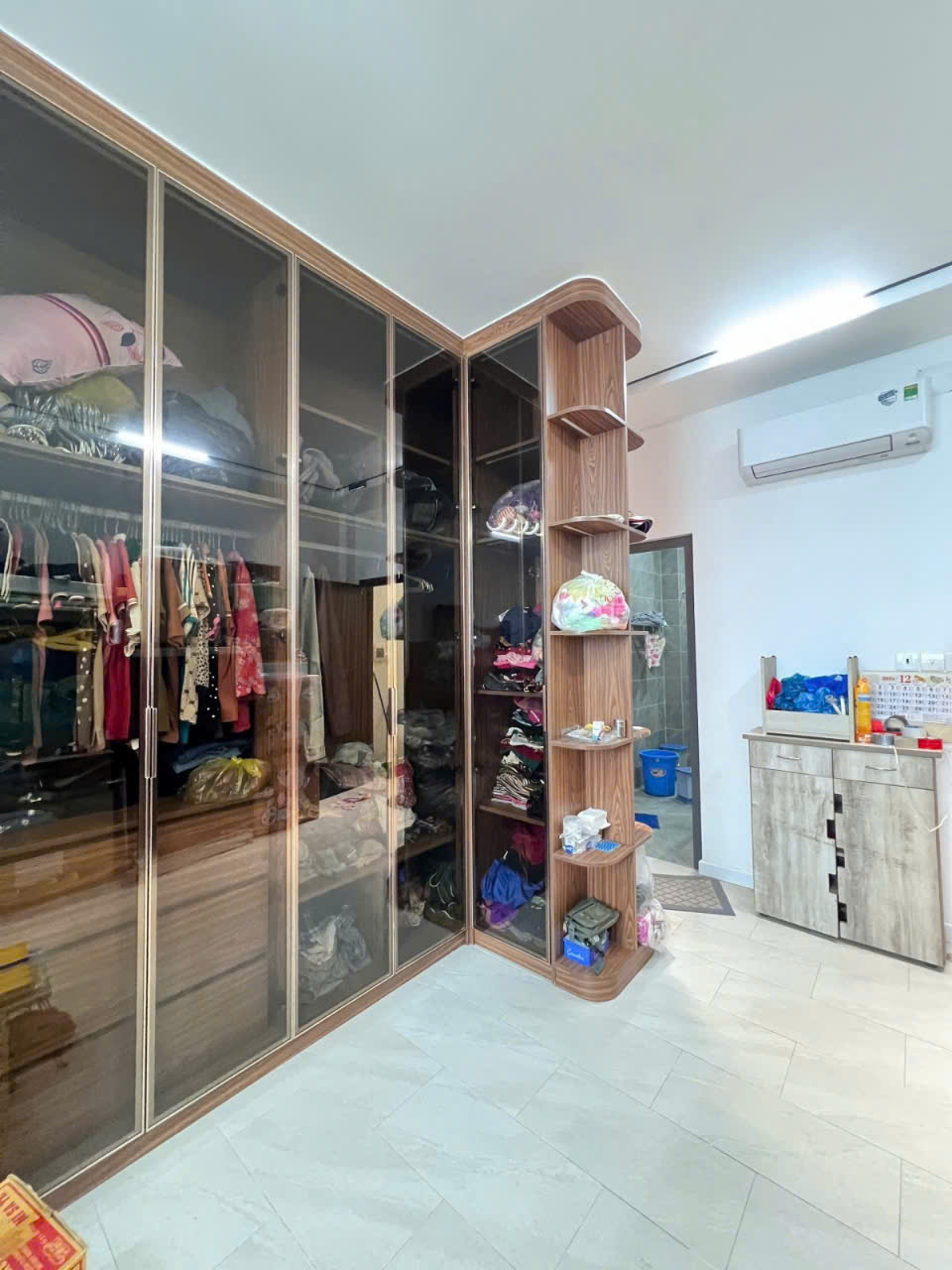 Giảm 300tr Gấp bán HL 2 hẻm xe hơi thông 2 phút ra bệnh viện Bình Tân 48m2,3 Tầng Nhỉnh 4 tỷ - Ảnh 3