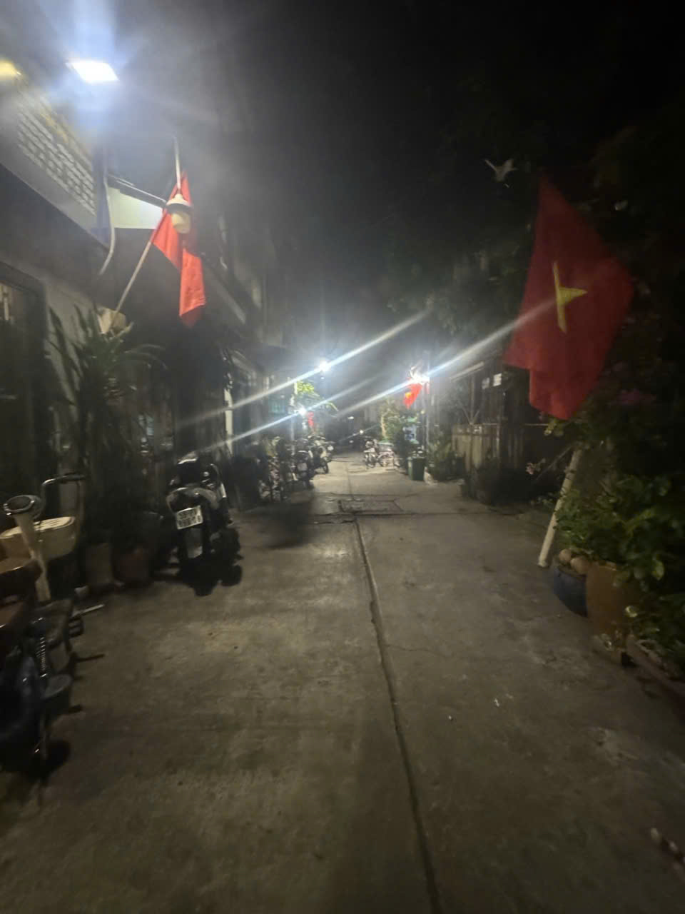 Bán Gấp nhà Đất Mới gần chợ Lê Văn Quới hẻm 5m 52m2,2 Tầng 4 tỷ 1 - Ảnh chính