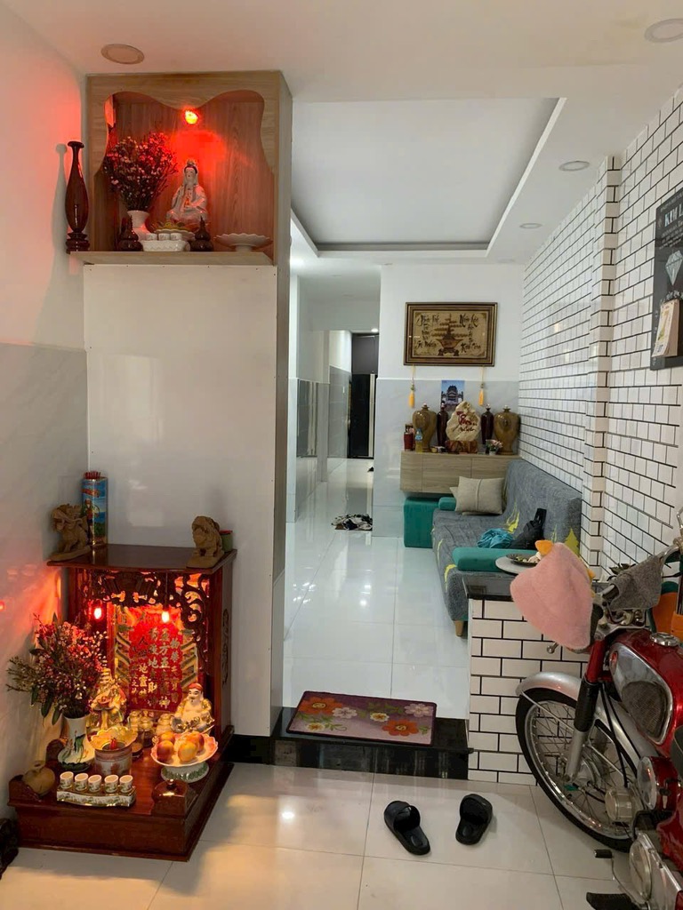 Bán nhà Luỹ Bán Bích, gần Hòa Bình, giáp Q11, 41m2 - 2 tầng, chỉ hơn 3 tỷ - Ảnh chính