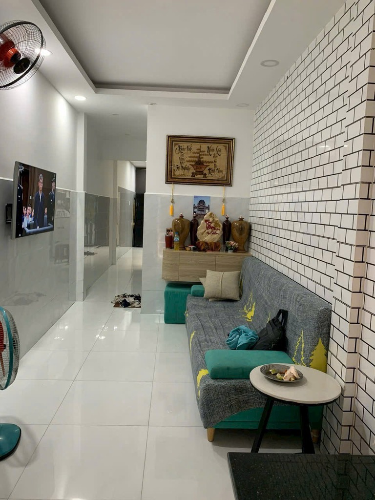 Bán nhà Luỹ Bán Bích, gần Hòa Bình, giáp Q11, 41m2 - 2 tầng, chỉ hơn 3 tỷ - Ảnh 1