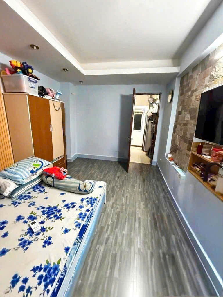 QUẬN 7 - PHƯỜNG TÂN KIỂNG. 240m2 - 7 PHÒNG - DÒNG TIỀN KHỦNG - NHỈNH 10T - Ảnh 3
