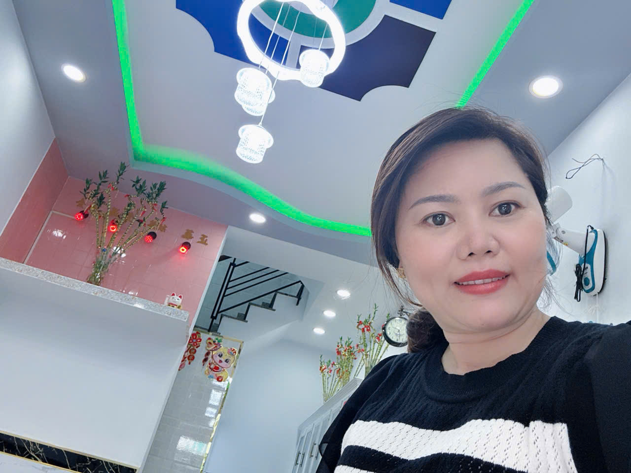 NHÀ ĐẸP 4 TẦNG – CHỈ 2.45 TỶ – HẺM 5M Ô TÔ – GẦN MẶT TIỀN TỈNH LỘ 10 – SỔ VUÔNG VỨC!!! - Ảnh 1