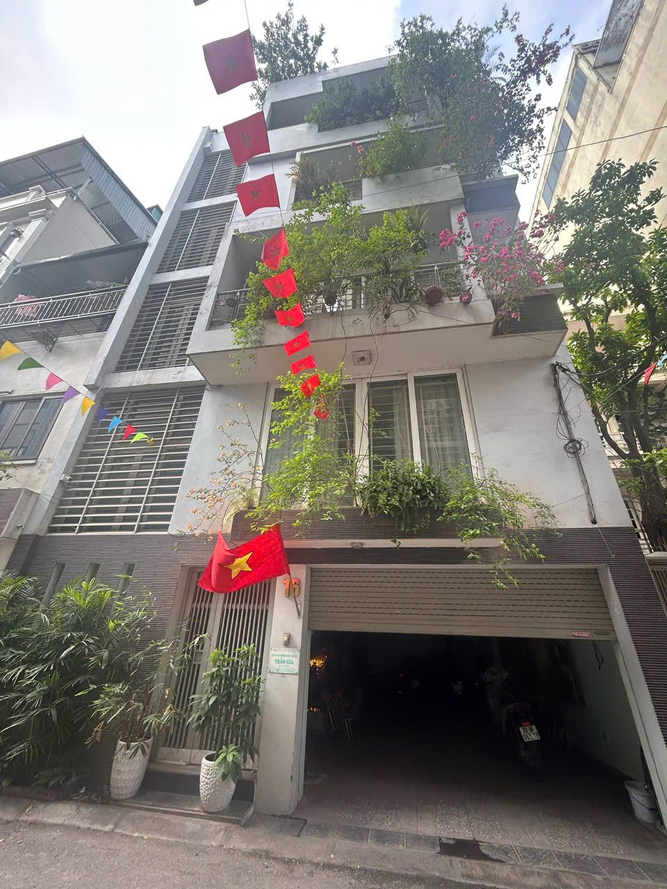 Đường Minh Khai, ngõ rộng 3m, cách 50m ra mặt đường Minh khai - Ảnh chính