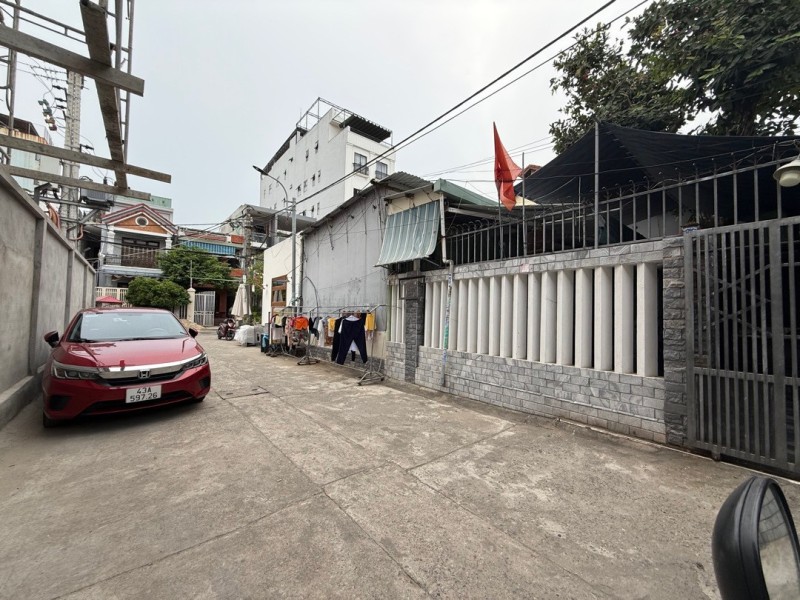 ♥ Nhà 2 mặt kiệt Ô tô An Hải Đông gần Nguyễn Văn Thoại, 171m2, ngang 11m - Ảnh 1