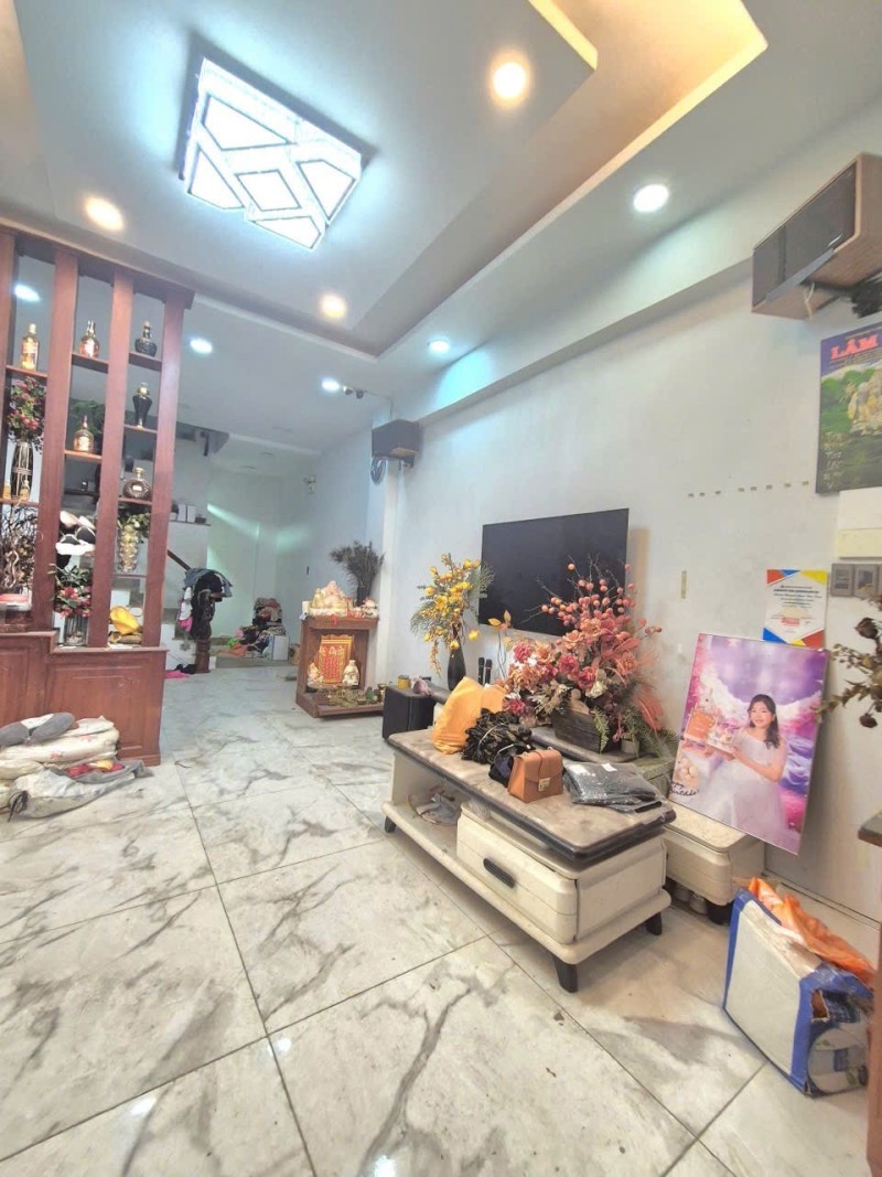 Bán nhà QUANG TRUNG - 4M X 15M - 4 TÀNG kiên cố - Sổ A4 đẹp vuông - Ảnh 3