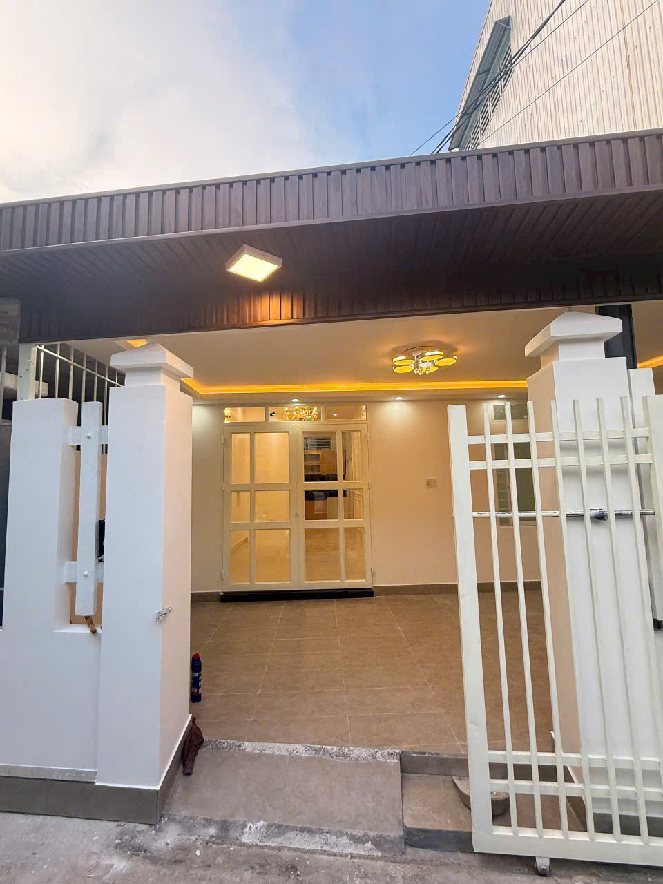 ⚠️ Bán nhà đẹp kiệt Phan Đình Phùng thông Nguyễn Khuyến, Tp.Huế giá chỉ 2,5x tỷ ❌ - Ảnh chính