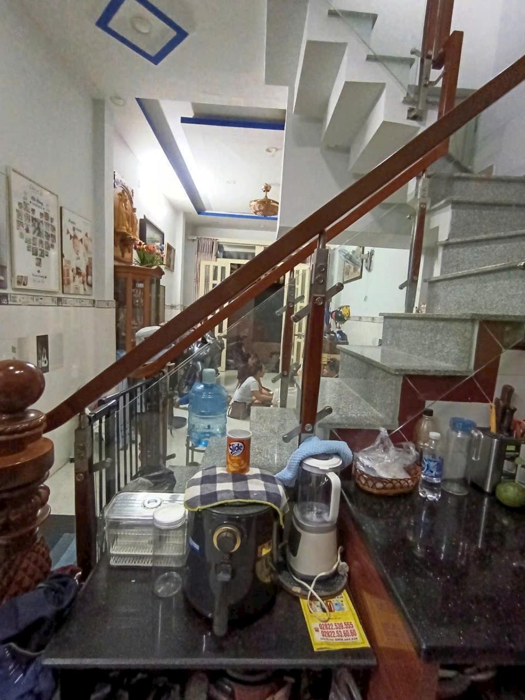 Bán nhà Phùng Tá Chu, gần Tên Lửa, An Lạc A, Bình Tân, 35m² - 3.7x11 - 2 tầng, chỉ hơn 3 tỷ - Ảnh chính