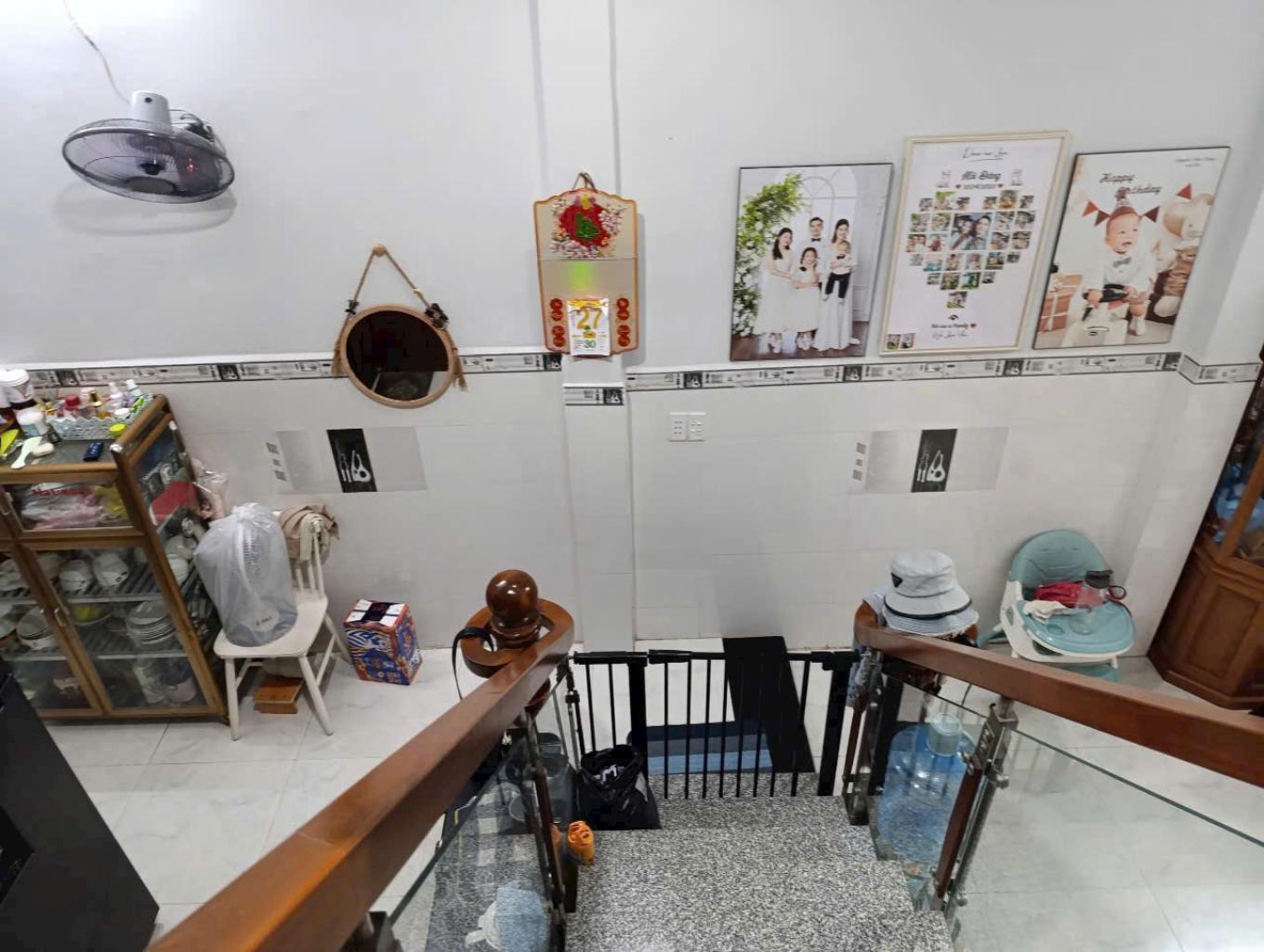 Bán nhà Phùng Tá Chu, gần Tên Lửa, An Lạc A, Bình Tân, 35m² - 3.7x11 - 2 tầng, chỉ hơn 3 tỷ - Ảnh 2