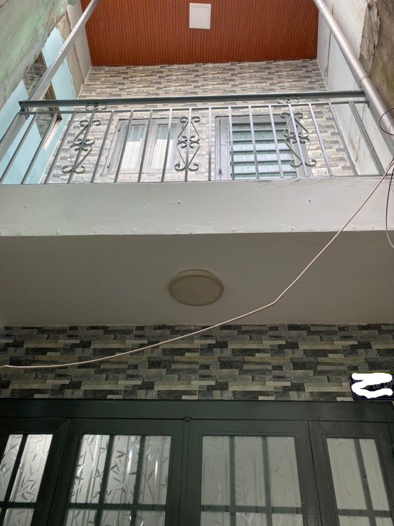 HÀNG HÓT QUẬN 11 - LẠC LONG QUÂN -  HẺM BA GÁC CÁCH XE HƠI 20M - 2 TẦNG ĐÚC BTCT - NỞ HẬU VUÔNG ĐẸP - Ảnh chính