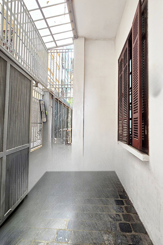 Bán cặp liền kề 106 ngõ Hoàng Quốc Việt, Cầu Giấy, 140m2, 4 tầng, mặt tiền 11m, chỉ 56 tỷ - Ảnh 2