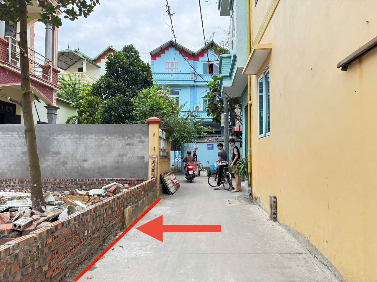 Bán đất tổ 2, TT Chi Đông, Mê Linh. Hai mặt thoáng trước - sau cực đẹp - Ảnh 1