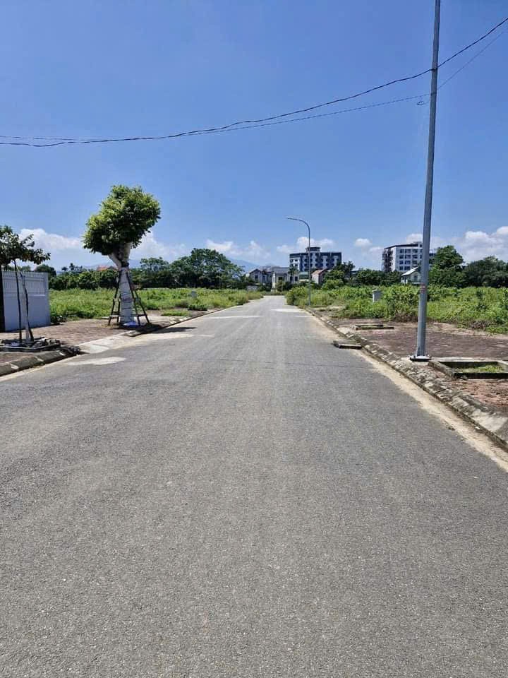 CHÍNH CHỦ BÁN NHANH ĐẤT 125m  Nằm Trên Trục Chính Khu Tái Định Cư Bình Yên - Thạch Thất, Hà Nội - Ảnh 1