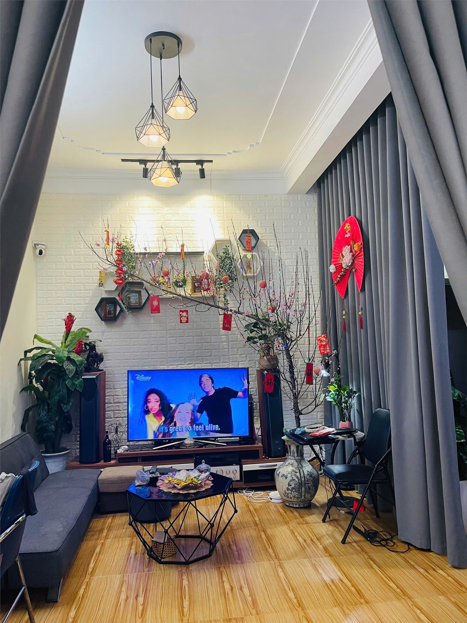 Chính Chủ BÁN Nhà Độc Lập Đường Đà Nẵng, Hải Phòng (ngõ thông chợ Đường Giang) Tặng full nội thất - Ảnh 1
