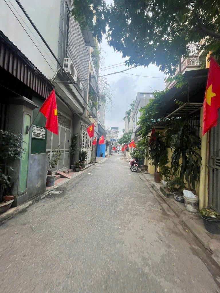 CHÍNH CHỦ BÁN NHÀ PHỐ KẺ TẠNH LONG BIÊN 41M2, SỔ ĐỎ, CHỈ 7,2 TỶ. LH:0347126666 - Ảnh 1