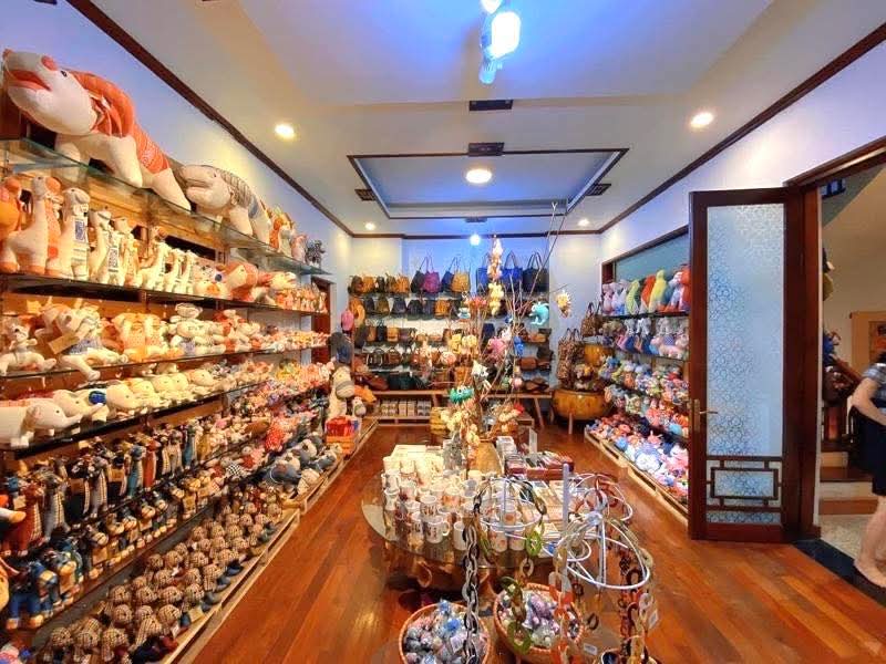 BÁN NHÀ NGÕ 2 PHỐ GIẢNG VÕ BA ĐÌNH, VỊ TRÍ VIP ĐẸP HIẾM KINH DOANH ĐỈNH. DT 134M2 X5 TẦNG GIÁ 86 TỶ - Ảnh 1