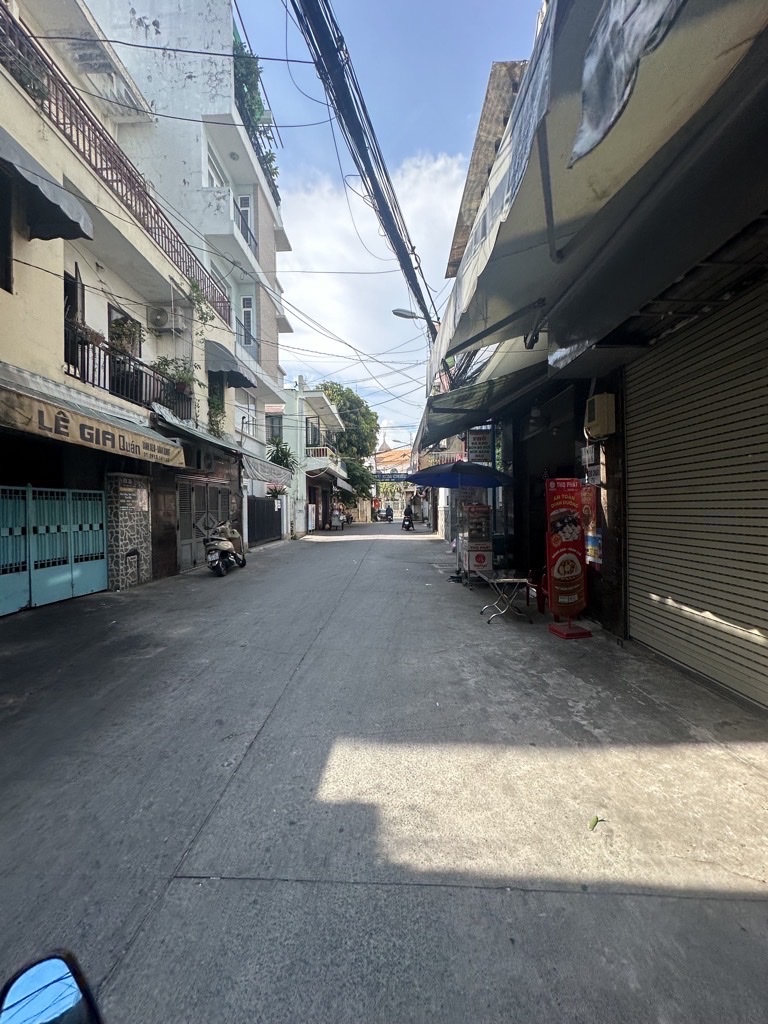 🌼🏦 CHỦ CẦN BÁN CĂN TÔN THẤT THUYẾT- NGANG LỚN - XE HƠI TỚI NHÀ- KHU VỰC KINH DOANH SẦM UẤT- THÔNG - Ảnh chính