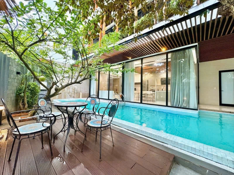 Villa lô góc ,hồ bơi - Ngay cổng sân bay - Giá 22 tỷ . - Ảnh chính