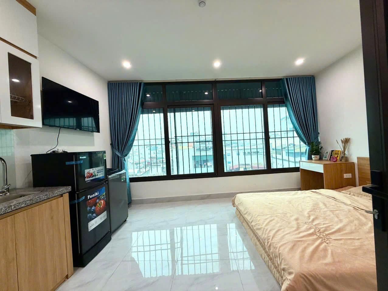 BÁN TÒA CHDV PHỐ THÁI THỊNH, THÁI HÀ - 97M² x 7T THANG MÁY - DOANH THU 150TR/THÁNG - GIÁ 24.8 TỶ - Ảnh chính