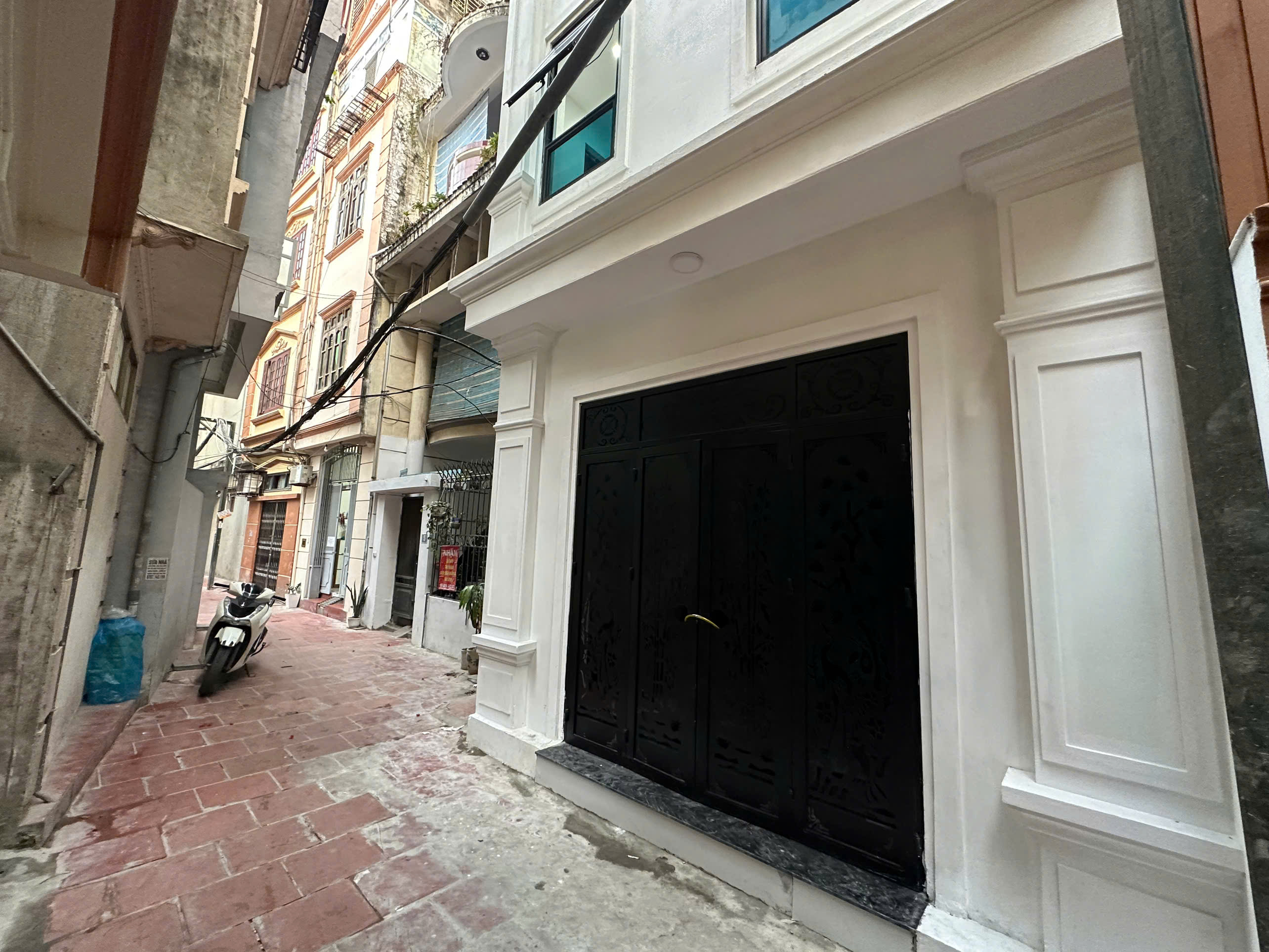 (Tin thật 100%) Bán nhà làm CHDV - Homestay - KS 75m2 x 18CH ở Phan Kế Bính - Dòng tiền 1,6 tỷ/năm - Ảnh 1