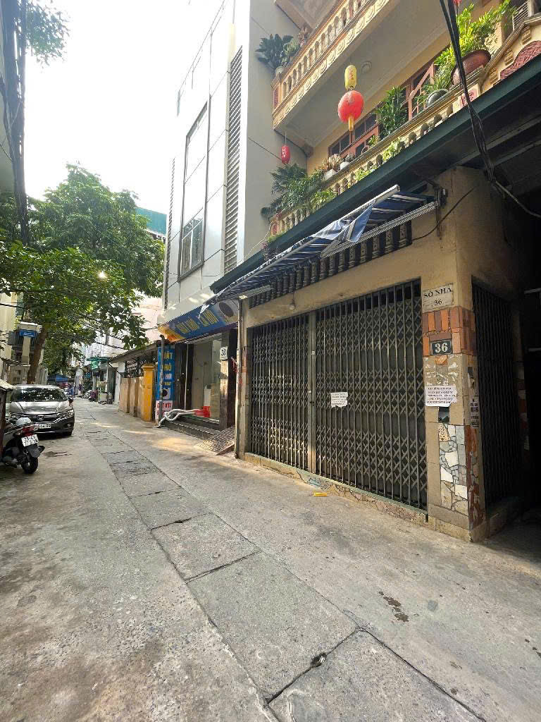 NHÀ HOA BẰNG, CẦU GIẤY, GẦN PHỐ, LÔ GÓC, Ô TÔ, KINH DOANH, CHỈ 15 TỶ - Ảnh chính