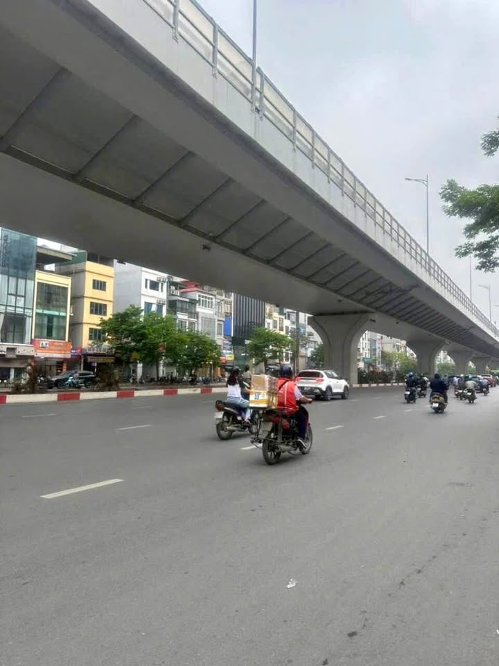 BÁN GẤP NHÀ PHỐ MINH KHAI,  PHÂN LÔ Ô TÔ_DT 80M2, 4 TẦNG, MT 6M, 20TỶ - Ảnh chính