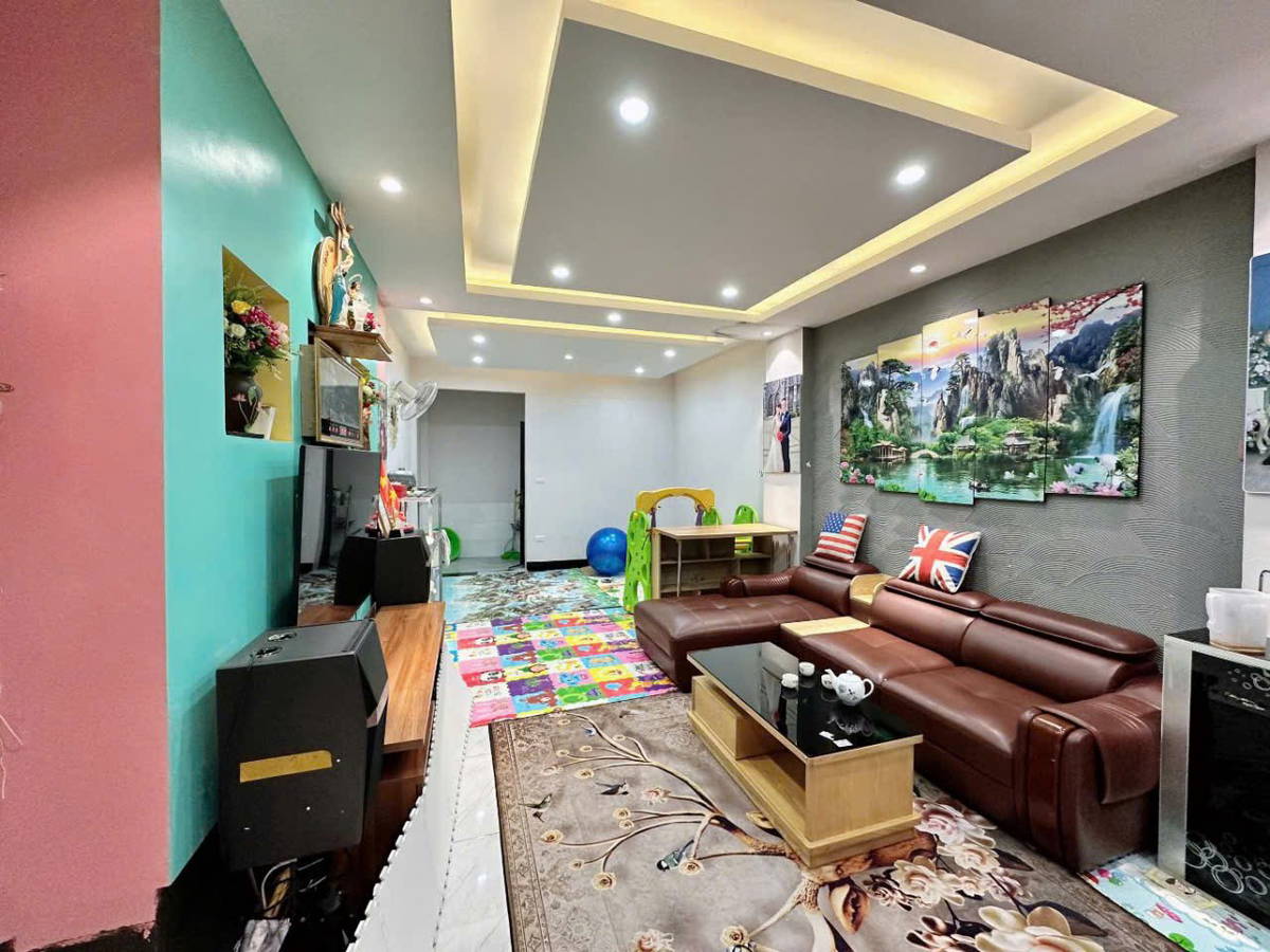 Bán Nhà Đẹp Dân Xây Khương Trung. Thanh Xuân. DT 56m2. MT 5,3m. 4 Tầng. Giá 9,58 Tỷ. - Ảnh 3
