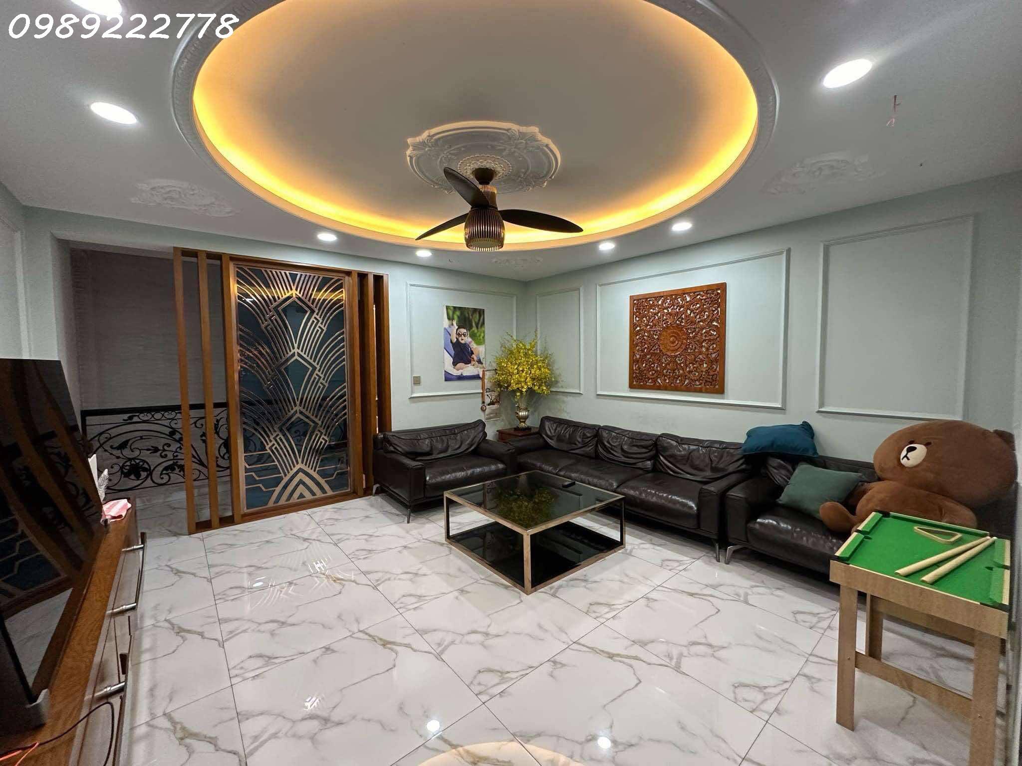 SIÊU PHẨM ĐẸP BÀU CÁT, ÔTÔ NGỦ BÊN TRONG, 5x22M, 5 TẦNG, THANG MÁY, NỞ HẬU, NỘI THẤT CAO CẤP VÀ - Ảnh 1