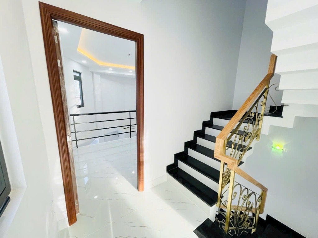 BÁN NHÀ MẶT TIỀN VIEW CÔNG VIÊN, BÔNG SAO, Q.8, 4 TẦNG- 54M2 - NHỈNH 8 TỶ- KHÔNG QUI HOẠCH, HOÀN - Ảnh 3