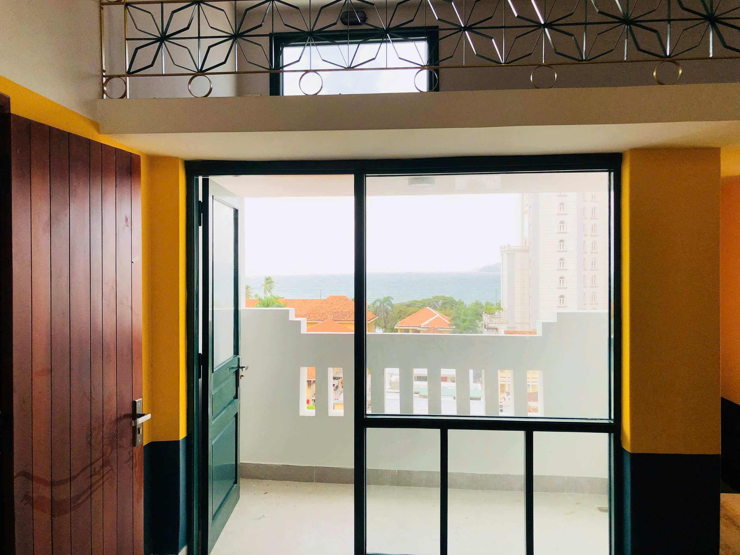 Bán hotel 7 tầng hẻm Paster , Xương Huân , Nha Trang .<br>dt 82m2, Giá bán 20 tỷ - lh; 0905724084 - Ảnh chính