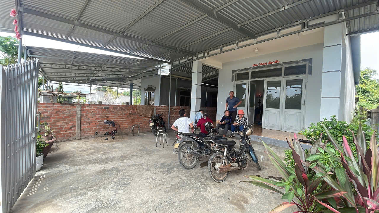 Nhà Diên Khánh giá thơm - hàng chủ ngộp <br>Diện tích : 330m2 <br>chỉ với : 880.000.000 VNĐ vào - Ảnh chính