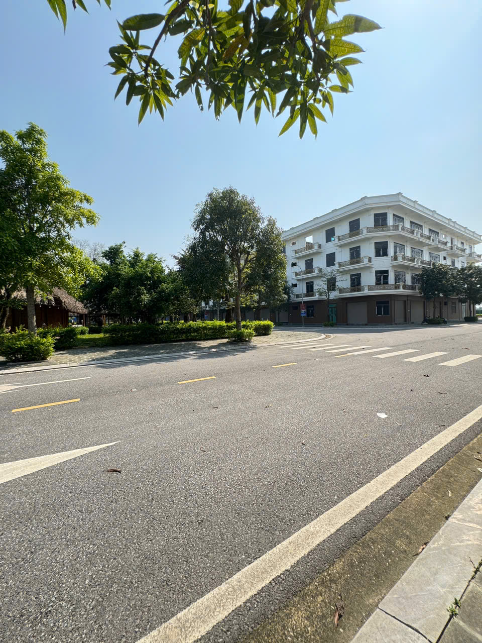 SHOPHOUSE XUÂN HƯNG. GẤP! CÒN VÀI CĂN – BỎ LỠ LÀ MẤT! . LH: 0966 343 969 - Ảnh chính