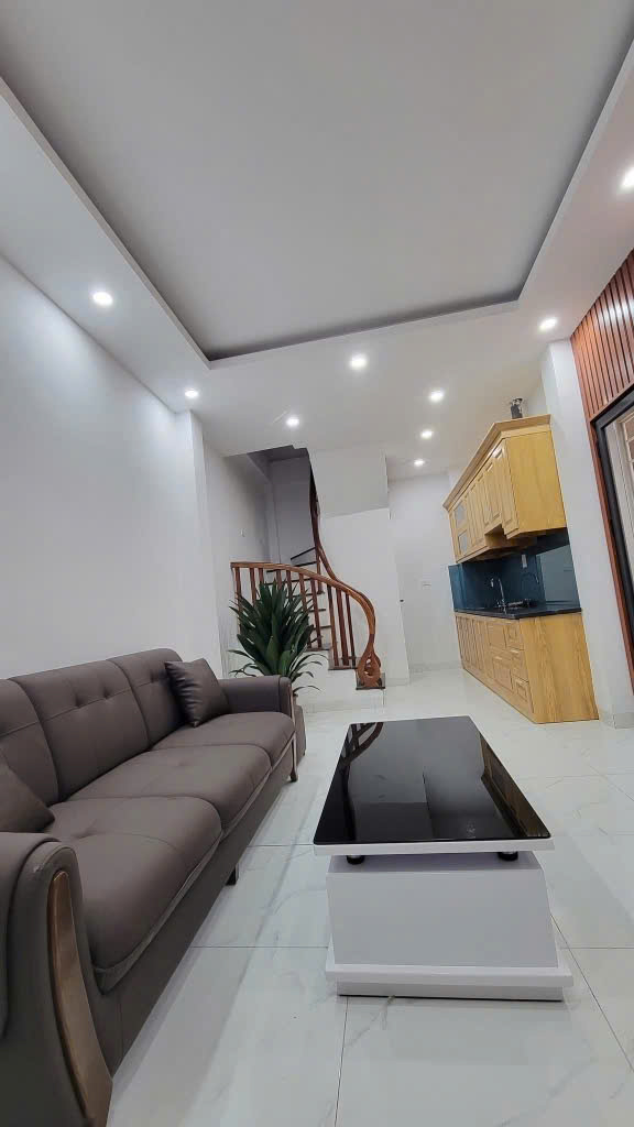 CHÍNH CHỦ EM BÁN NHÀ  5 TẦNG TẠI VĂN QUÁN, ĐẦY ĐỦ CÔNG NĂNG, TIỆN ÍCH, NGÕ ÔTÔ THÔNG, NHỈNH 7 TỶ - Ảnh 1