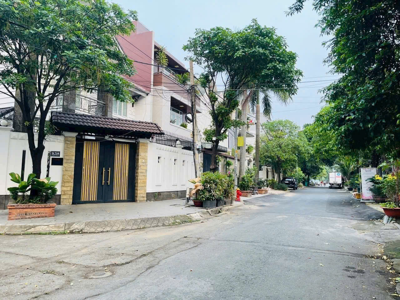Biệt Thự Góc (14x22) 2 MT có vỉa hè KDC Hà Đô, Đường 16m Lê Thị Riêng, Thới An, Q12 - Ảnh 1