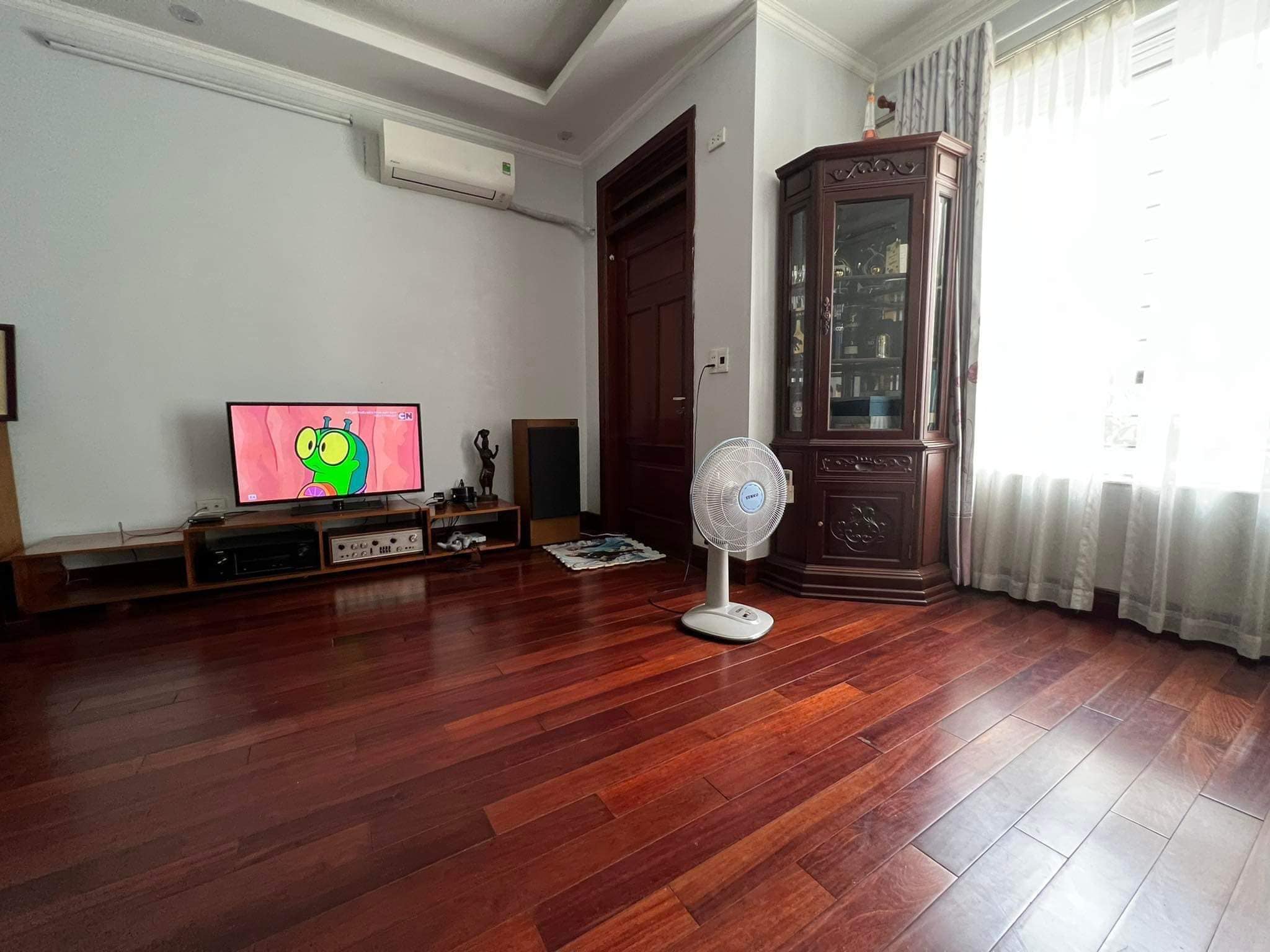 Bán biệt thự Hoàng Hoa Thám Ba Đình – Otô tránh – Kinh doanh 108m 5tầng 22.5 tỷ - Ảnh 1