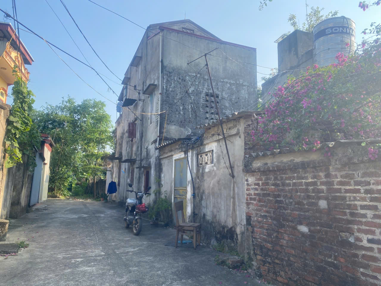 ANH TRAI CẦN BÁN LÔ ĐẤT SẴN NHÀ 228M TẠI THỦY XUÂN TIÊN-CHƯƠNG MỸ-HÀ NỘI - Ảnh 1